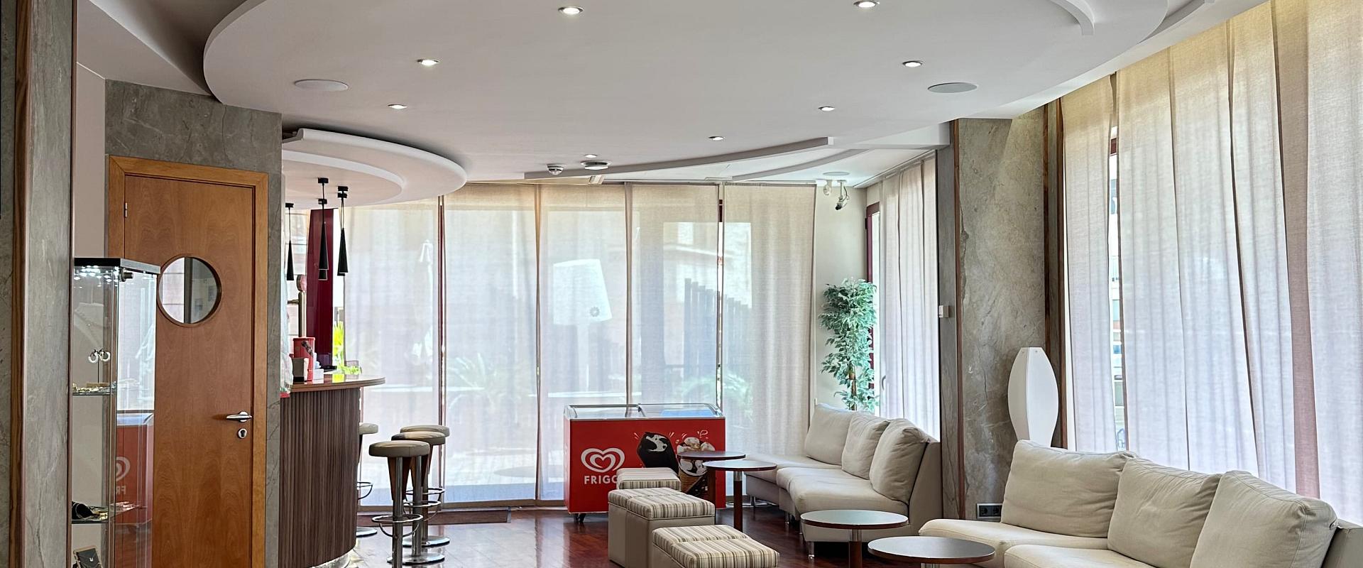 Welcome to Hotel Acacias Suites & Spa