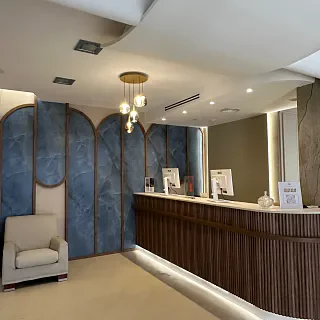 Bienvenue à l'Hotel Acacias Suites & Spa