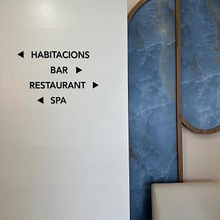 Bienvenidos al Hotel Acacias Suites & Spa