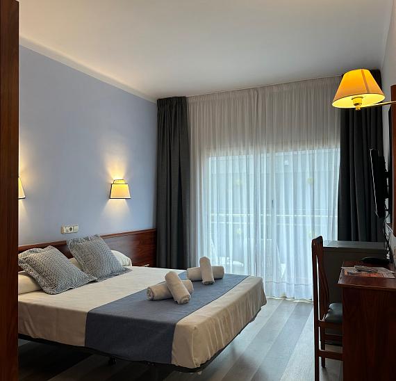 Double room for single use