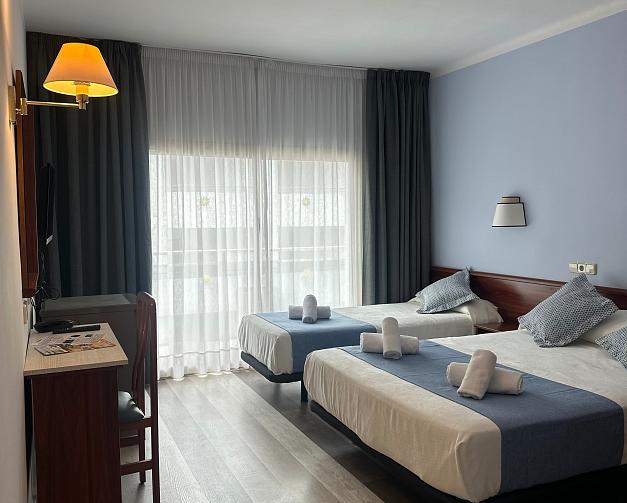 Habitació triple matrimonial