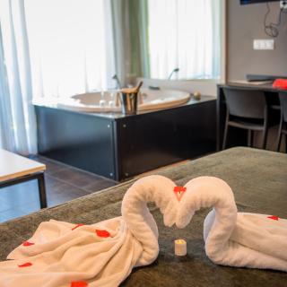 Bienvenue à l'Hotel Acacias Suites & Spa