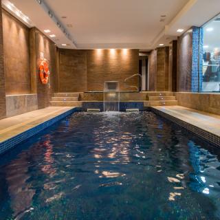 Bienvenue à l'Hotel Acacias Suites & Spa