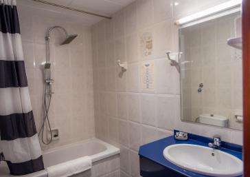 Triple matrimonial room