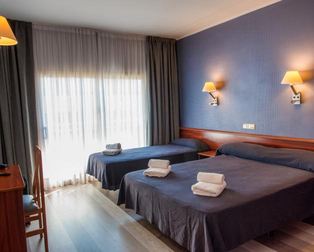 Chambre matrimoniale triple